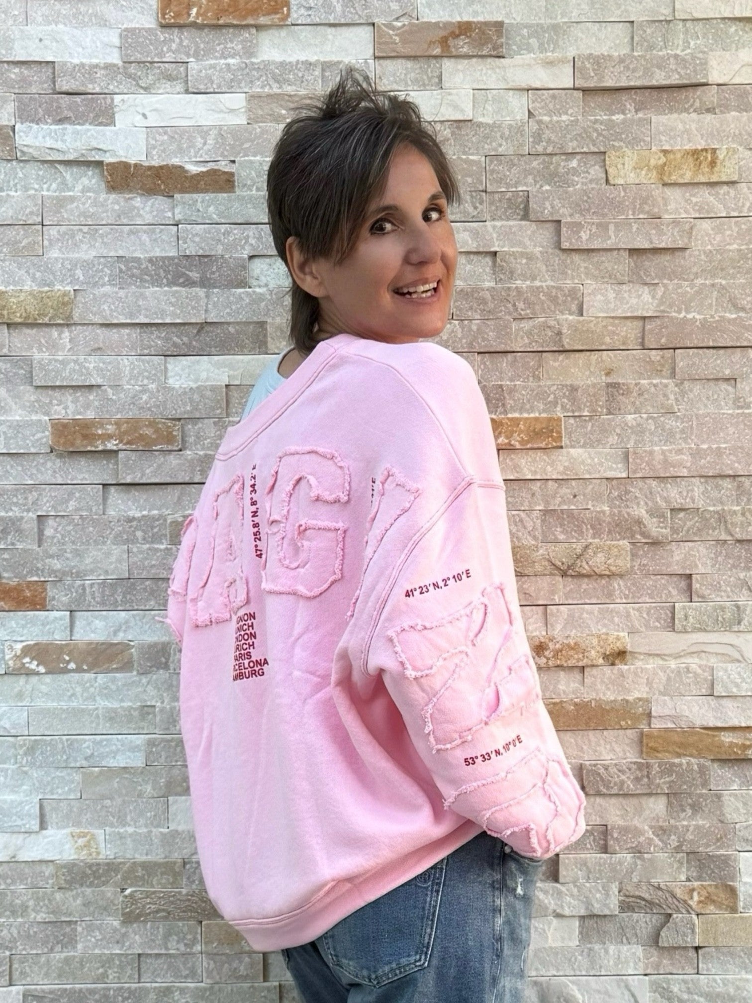 Oversized Sweatshirt SKY VOYAGING in Candy