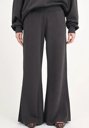Sweat-Pants LELY mit weitem Bein in Dolphin