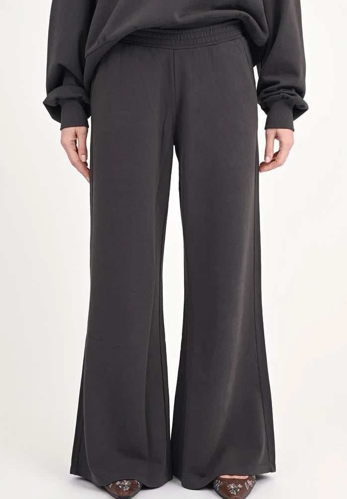 Sweat-Pants LELY mit weitem Bein in Dolphin
