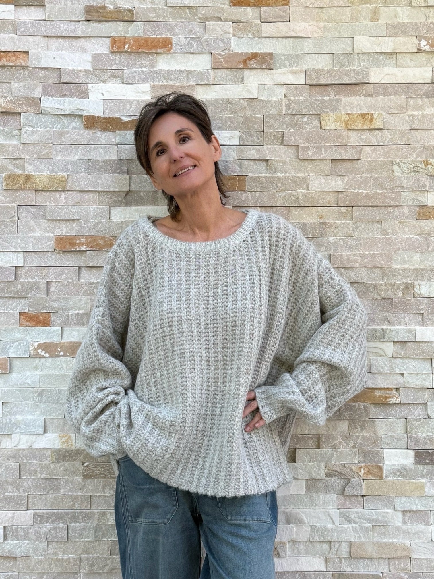 Oversize Strickpullover Moon in Hellgrau
