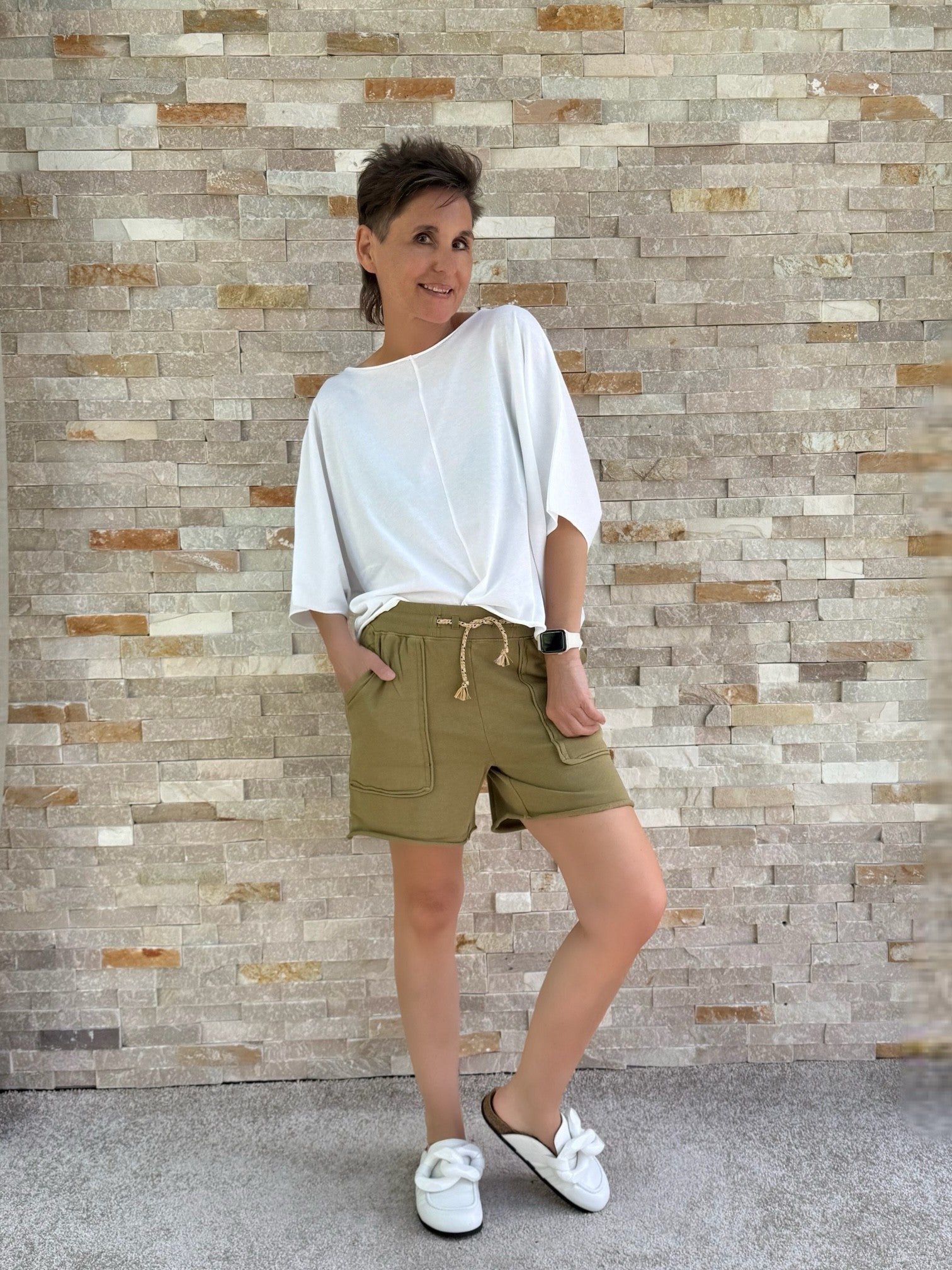 Oversize Cropped T-Shirt - Rumbia in Weiß