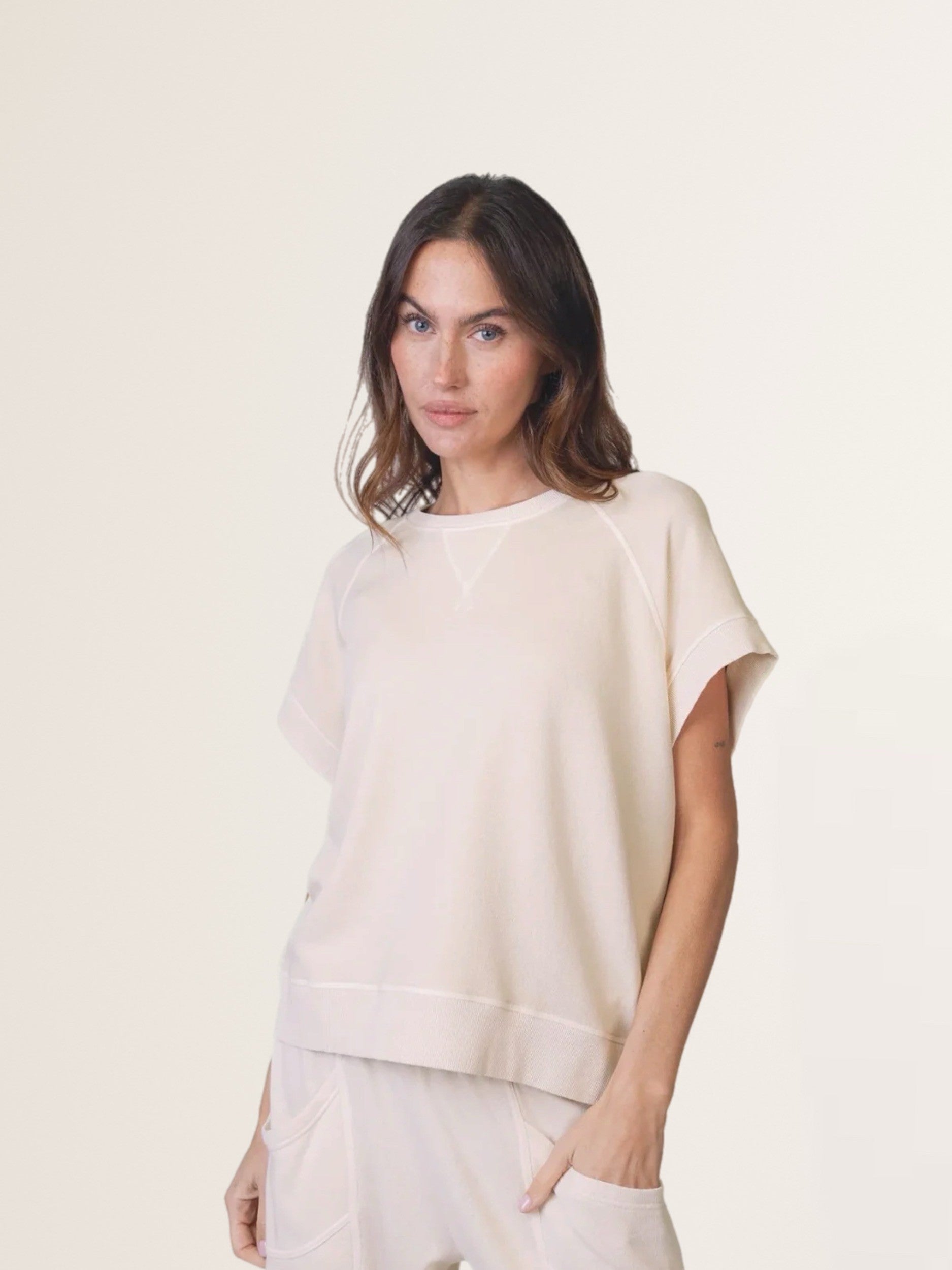 Kurzarm Sweatshirt TORIA in Chalk