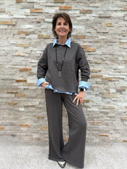 Sweatshirt ROSE with ruffle details in Dolphin 