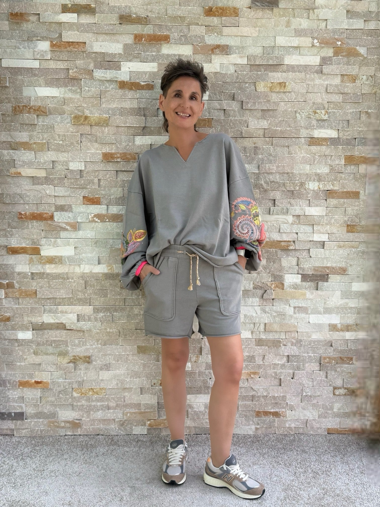 Tunika Sweatshirt Alamosa mit Stickerei in Grey Stone