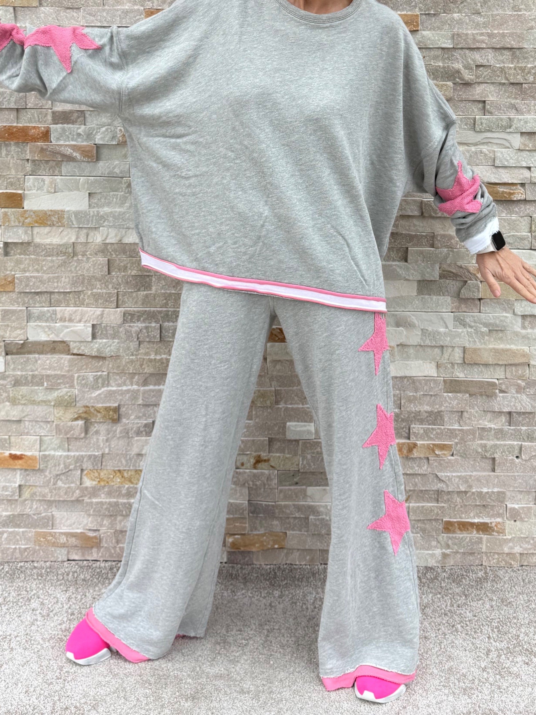 Sweat-Pants Mayari mit Sternen in Hellgrau - Pink