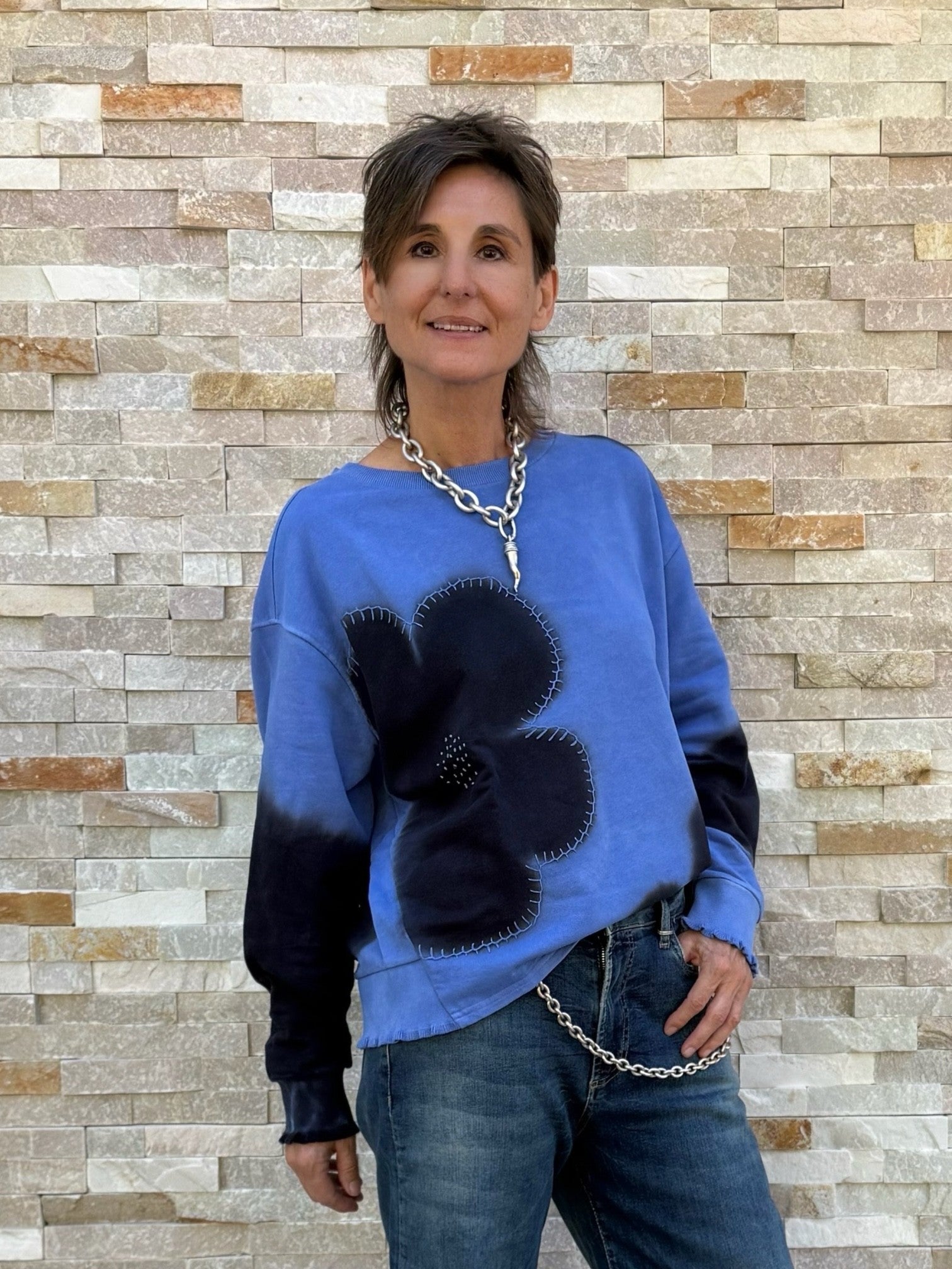 Sweatshirt ROSE mit großen Blumen Königsblau