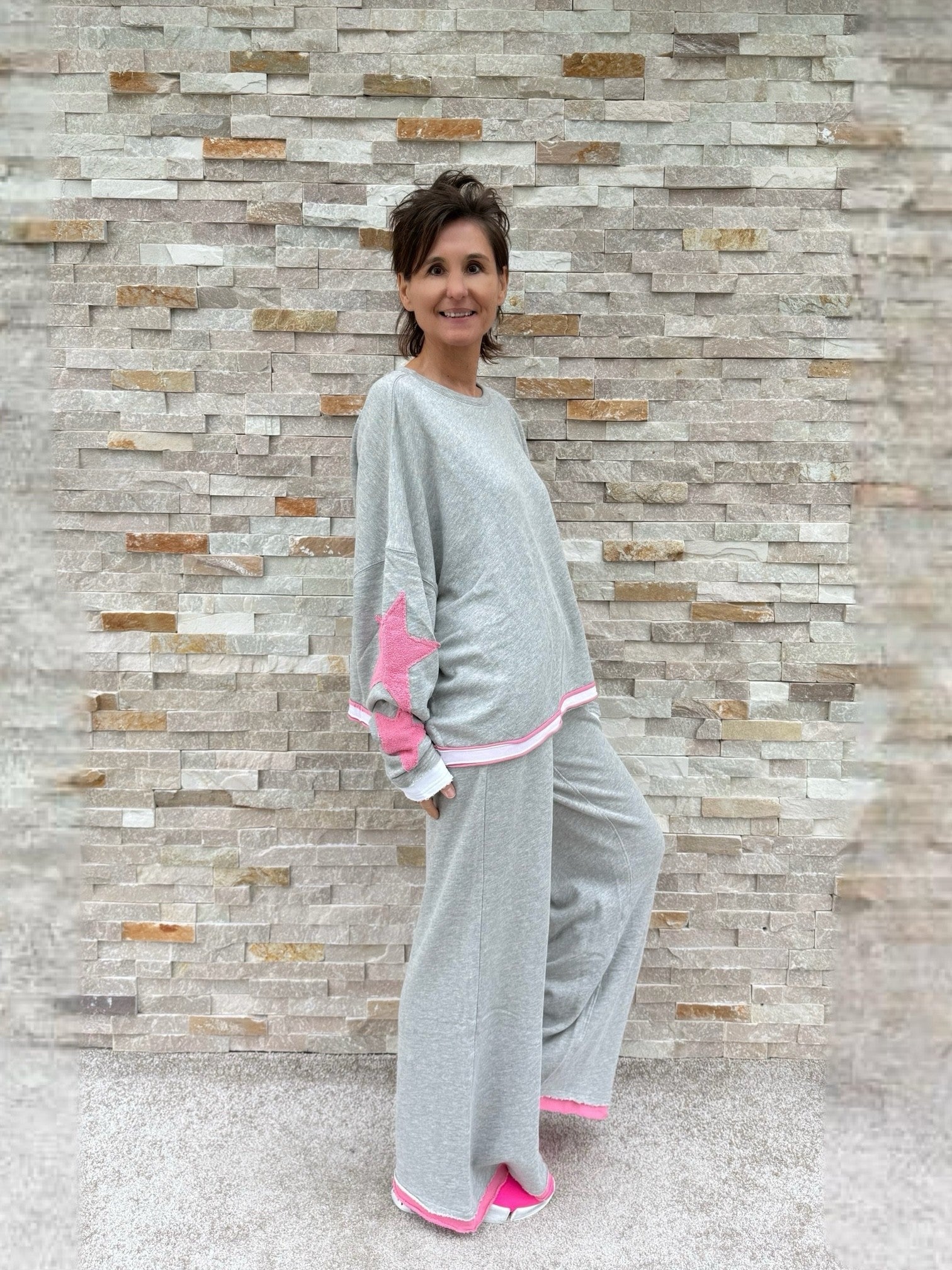 Sweat-Pants Mayari mit Sternen in Hellgrau - Pink