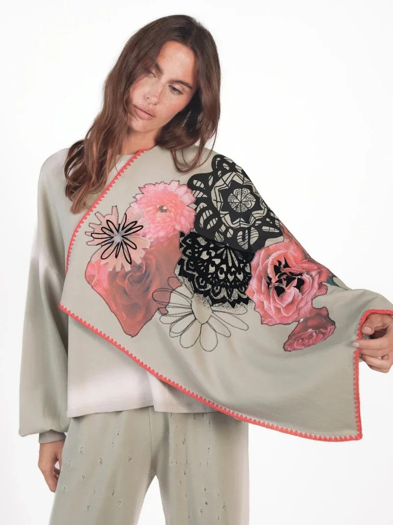 Tuch KILA aus Sweatstoff mit Blumen-Druck