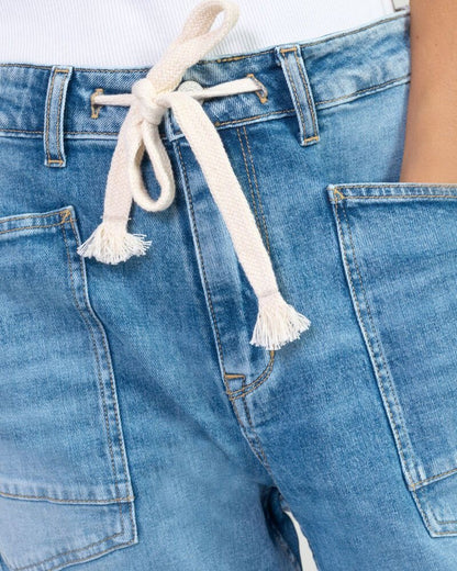 Jeans MADIE loose fit mit Kordel Middle Blue