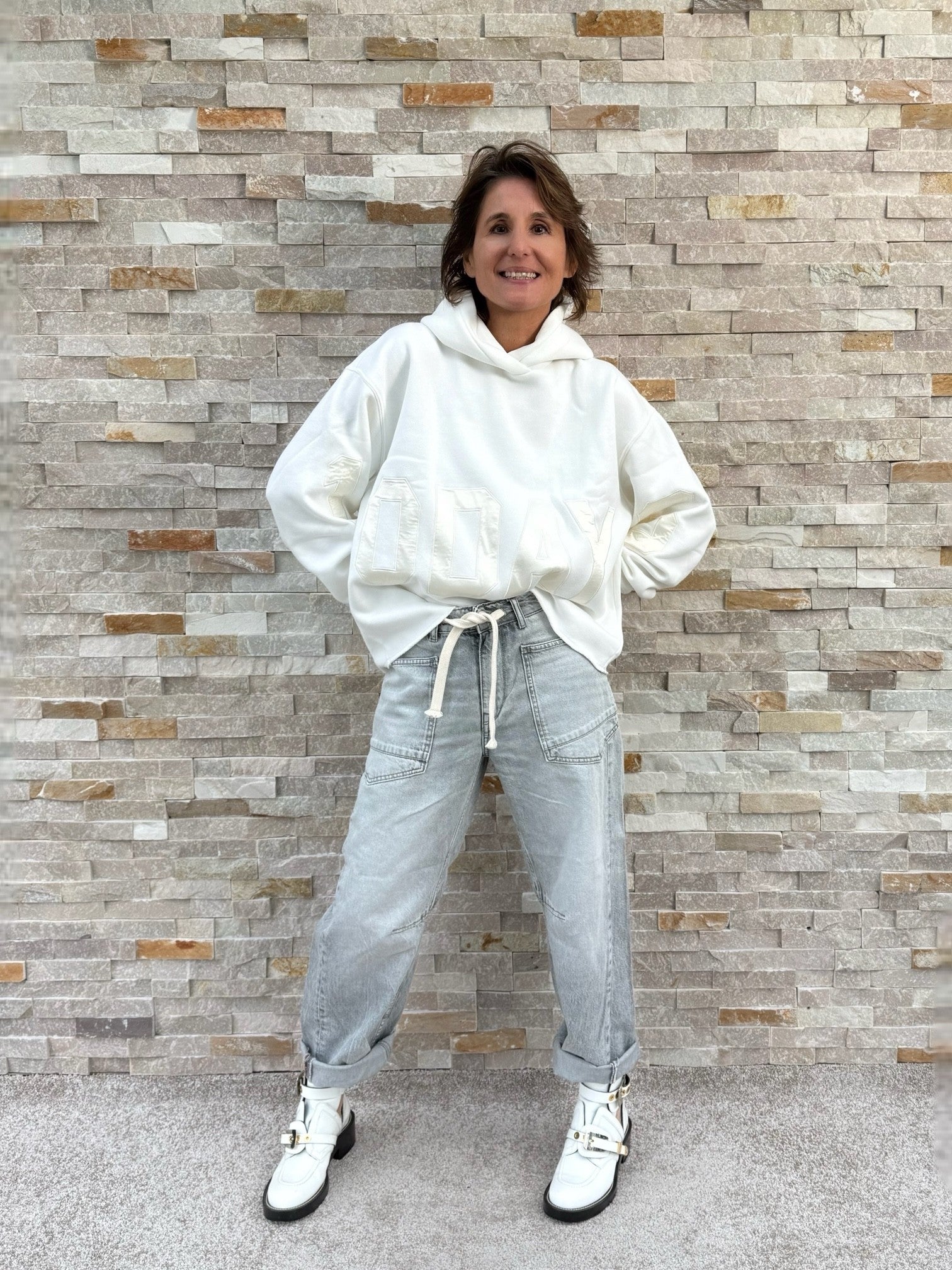 Loose Fit Jeans MADIE mit Tunnelzug in Hellgrau