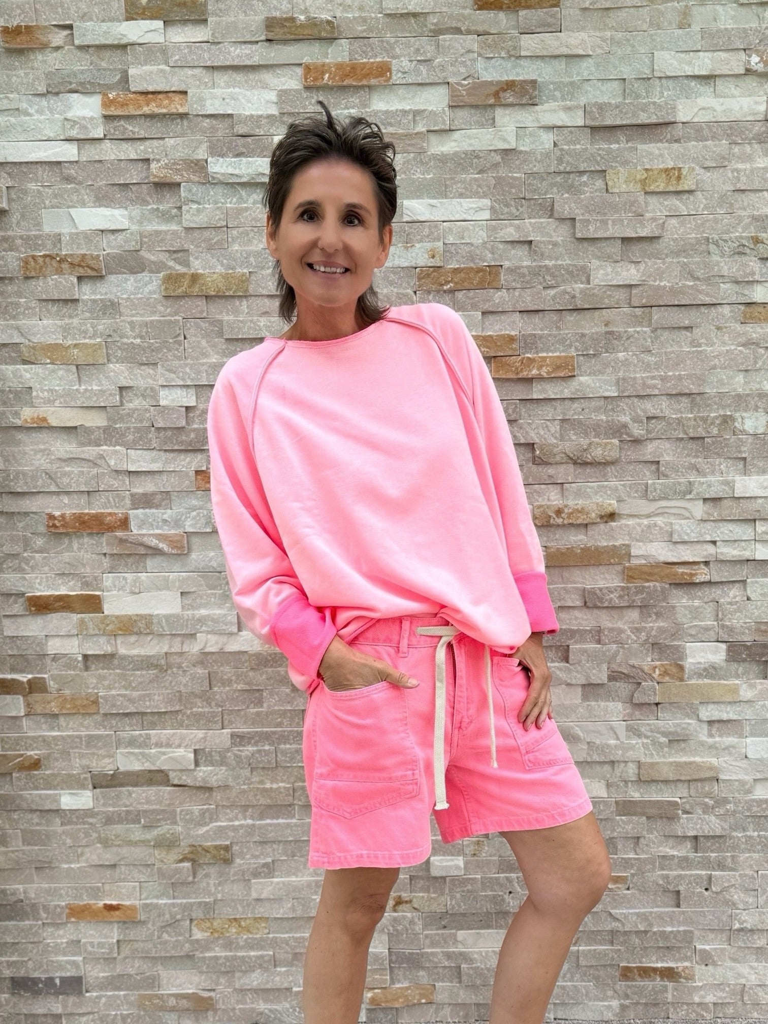 Jeans Shorts MADO in Fluo Pink