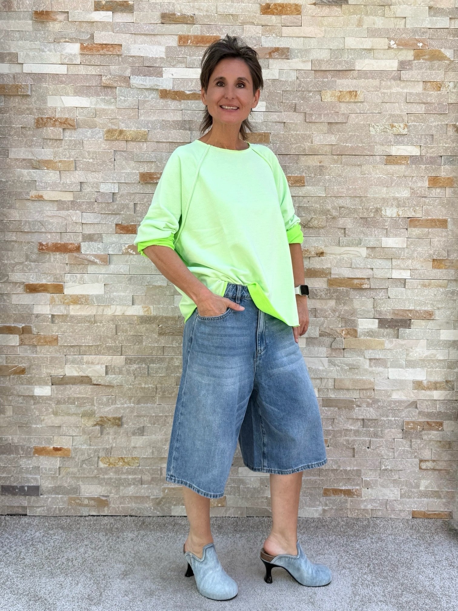Oversized Sweatshirt FINE in Neon Grün
