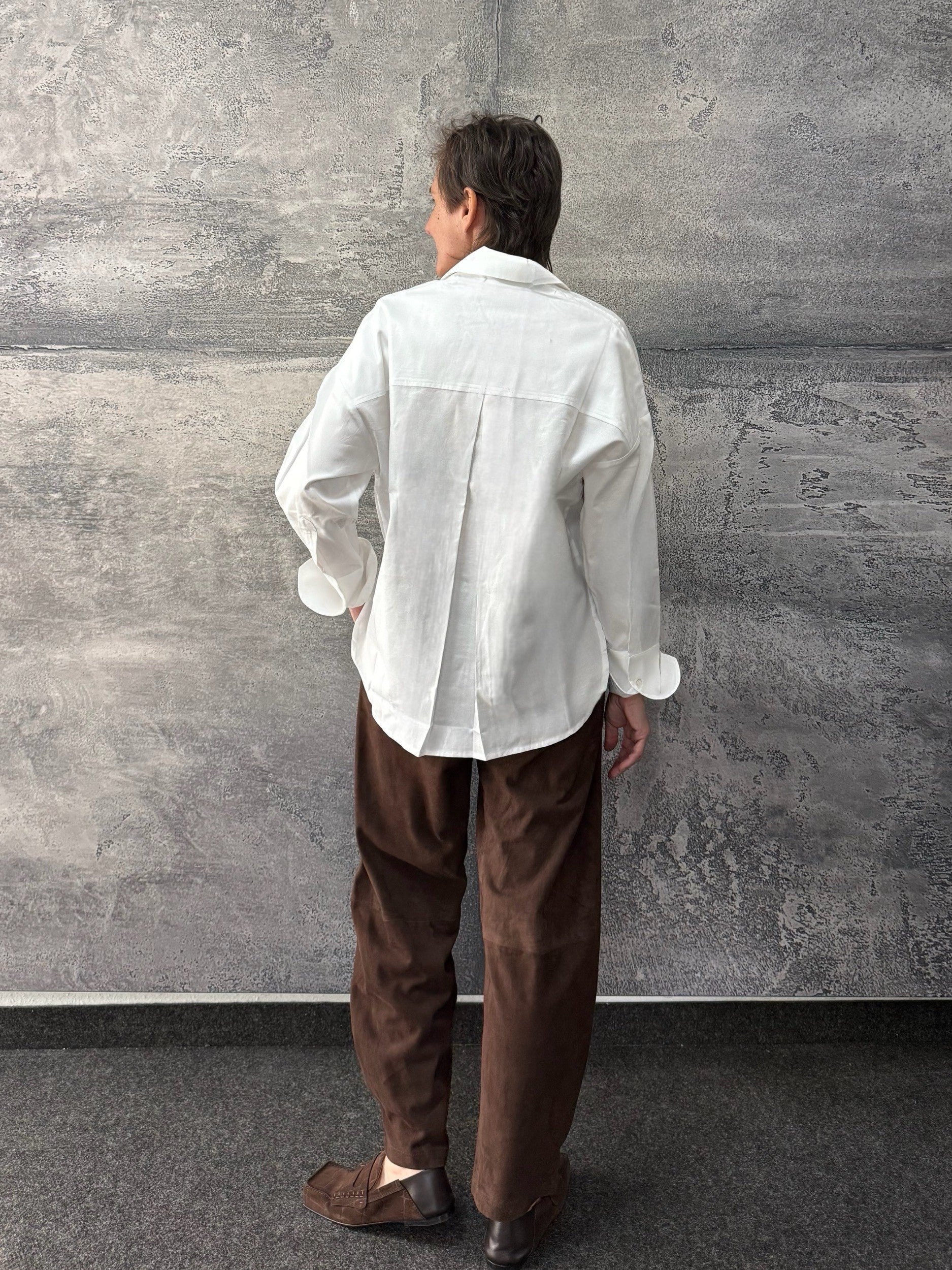 Oxford Bluse mit Schalkragen in White