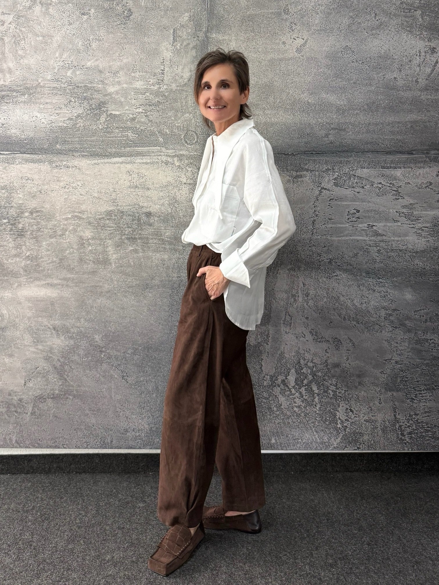 Oxford Bluse mit Schalkragen in White