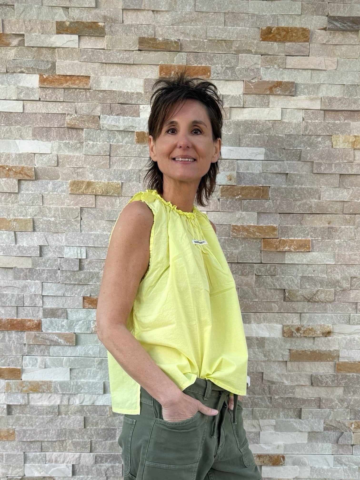 Baumwolle Bluse ohne Arm in Limette