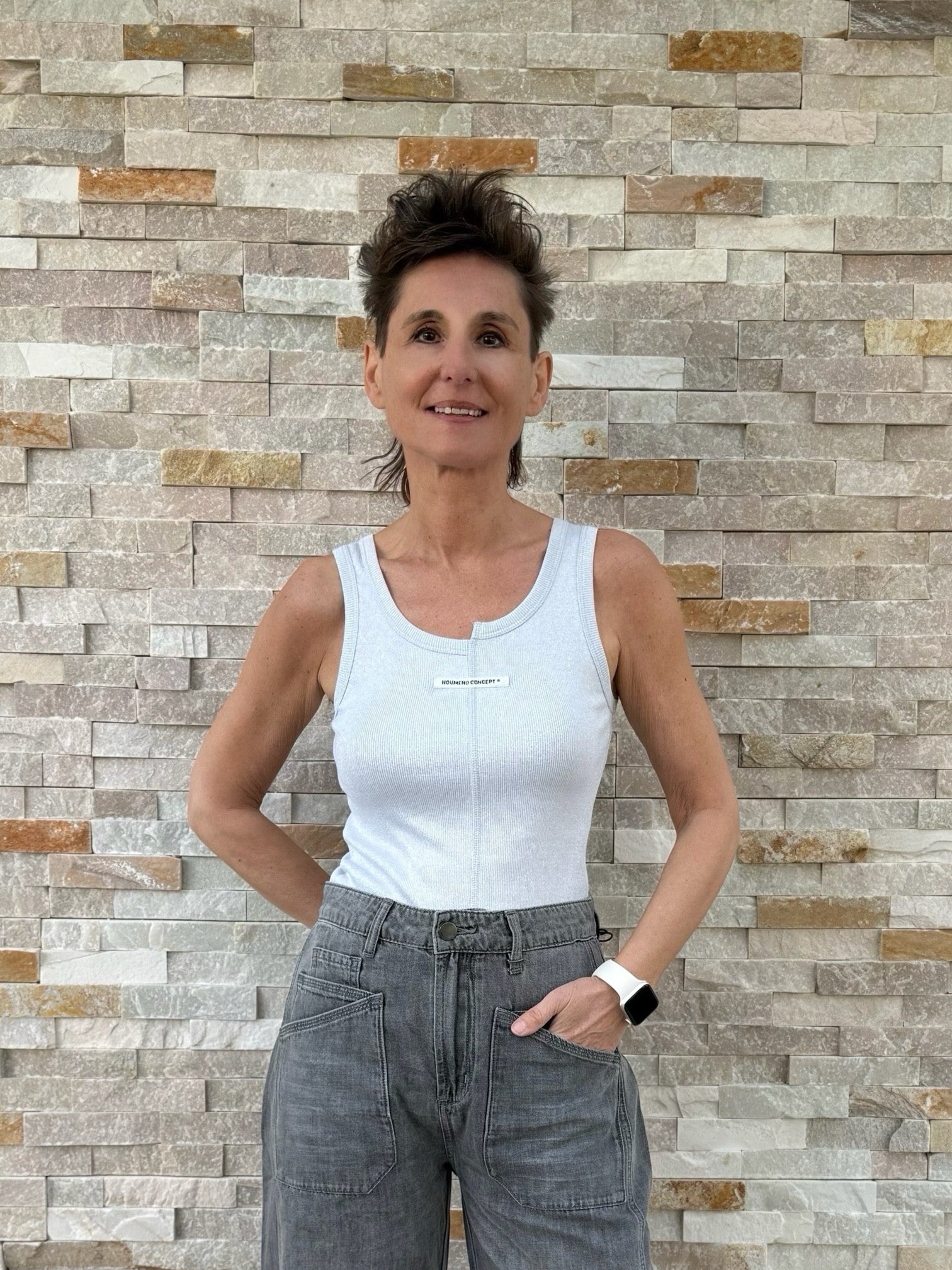 Lurex Top mit asymetrischen Ausschnitt in Silber