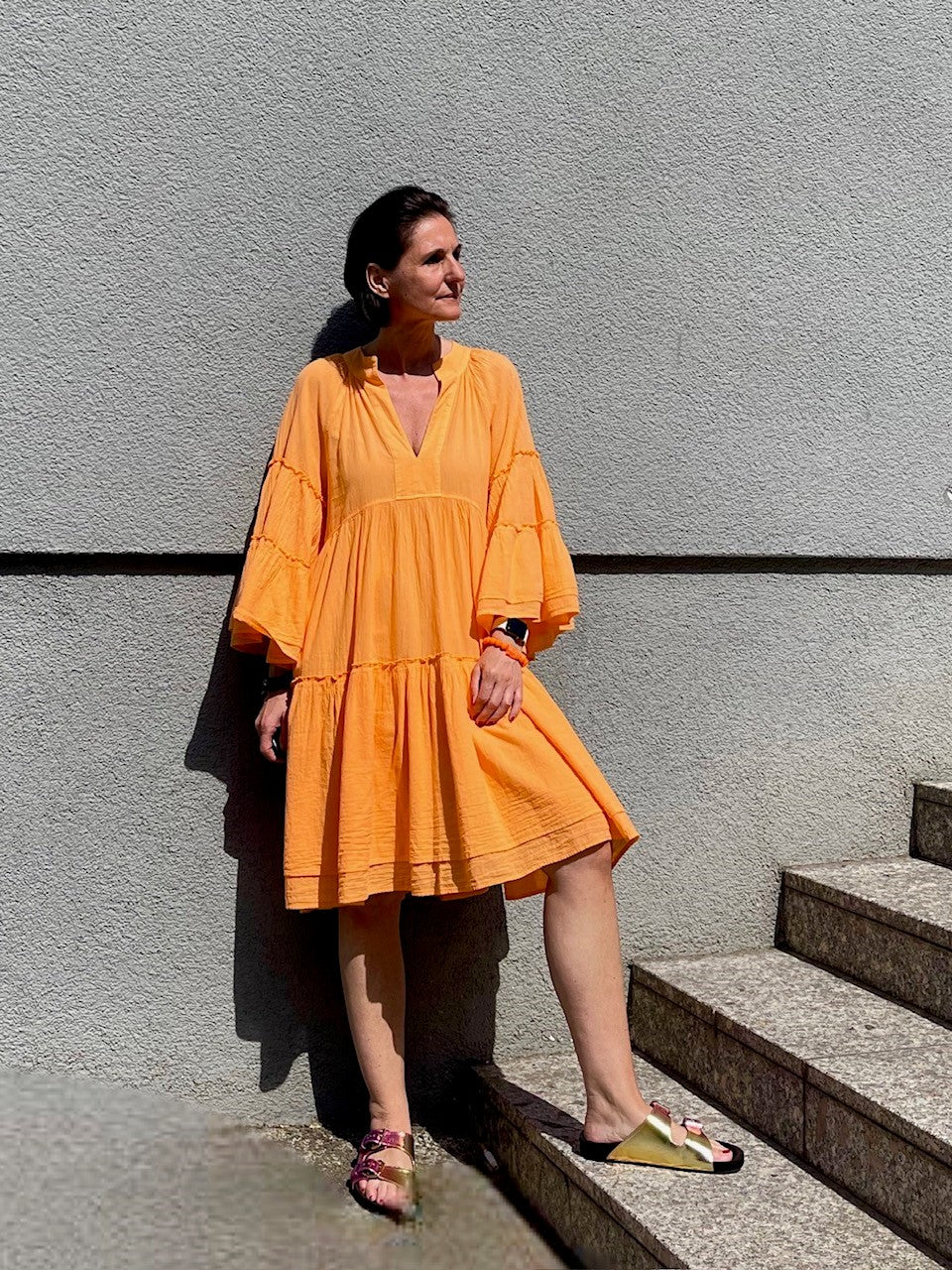 Kurzes Stufenkleid Orange