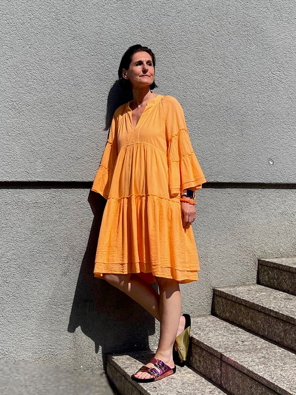 Kurzes Stufenkleid Orange