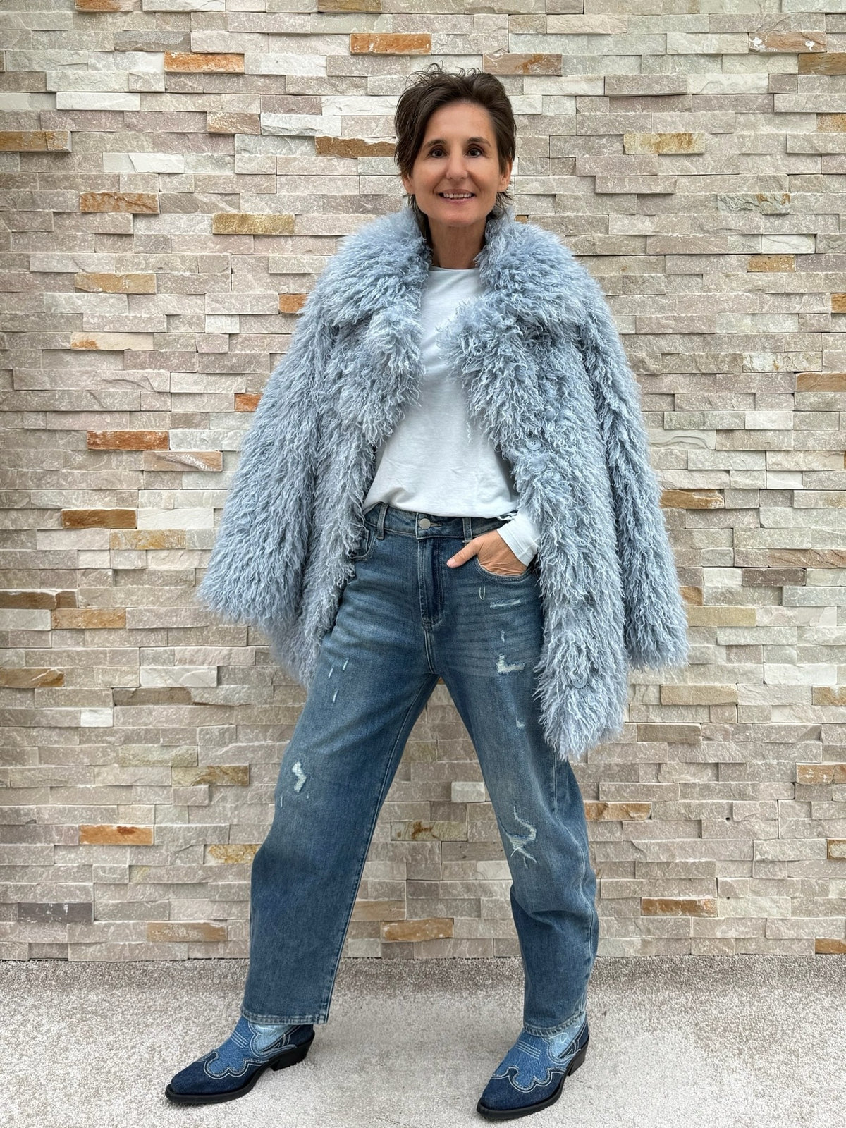 Felljacke KIWI FAUX FUR JACKET in Ice Blue
