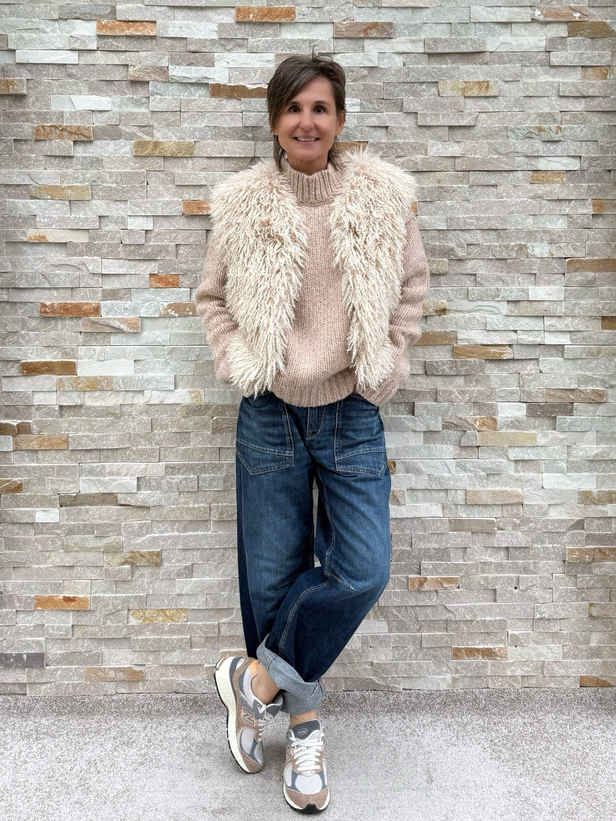 Curly-Lammfellimitat Weste BETH in Light Beige