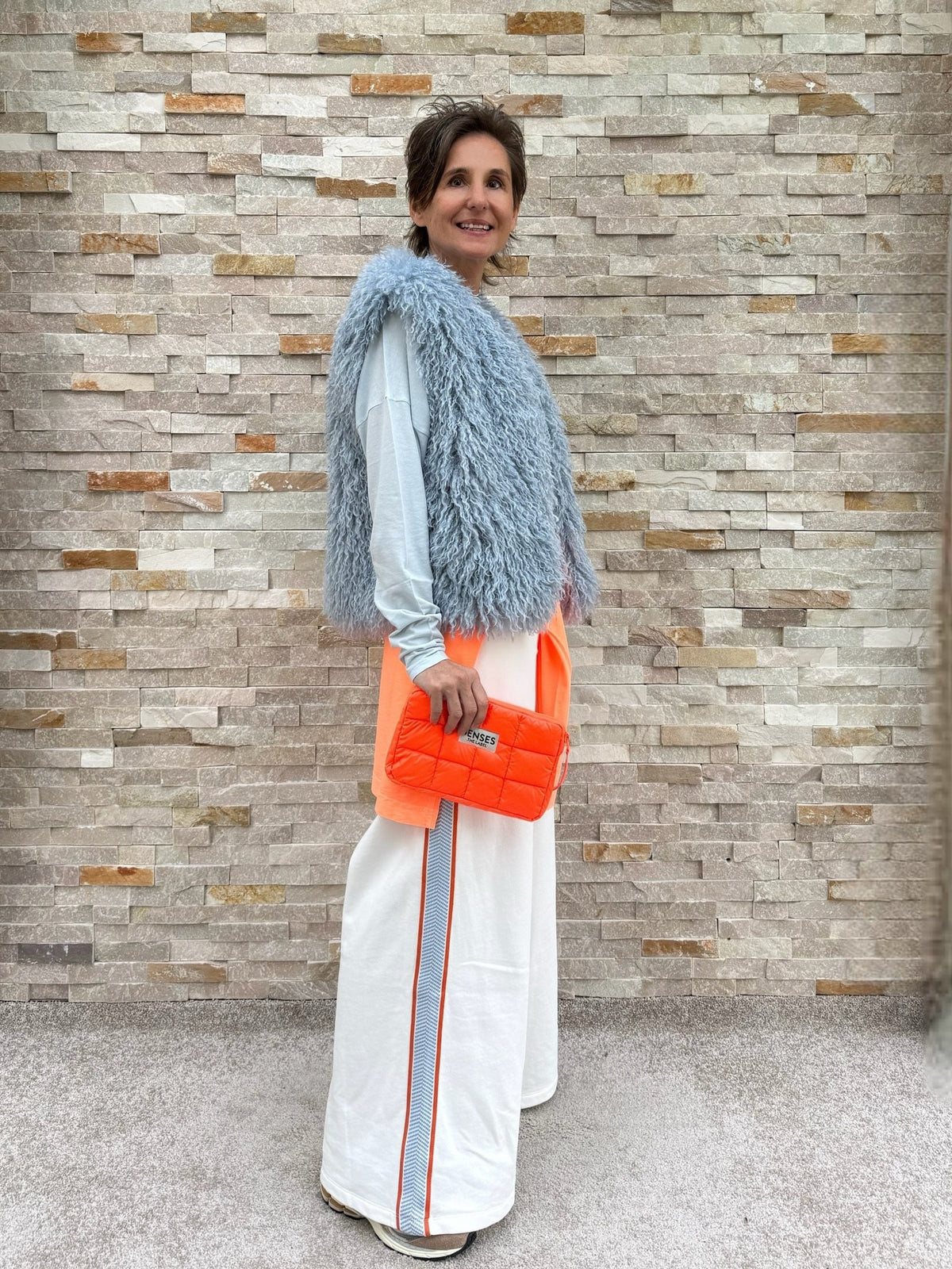 Track Pants OUMARLEY mit Seitenstreifen in chalk