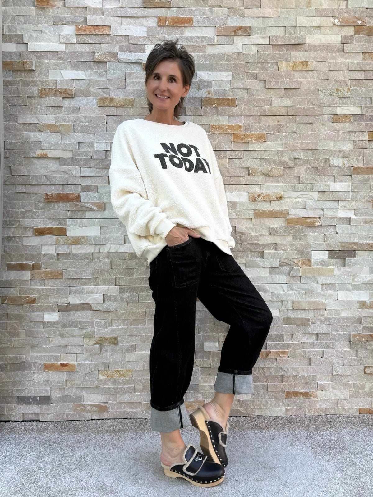 Sweatshirt OUGIV mit Druck NOT TODAY in Chalk