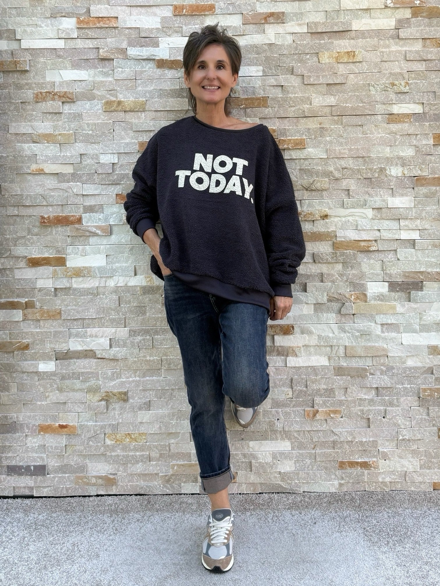 Sweatshirt OUGIV mit Druck NOT TODAY in Charcoal