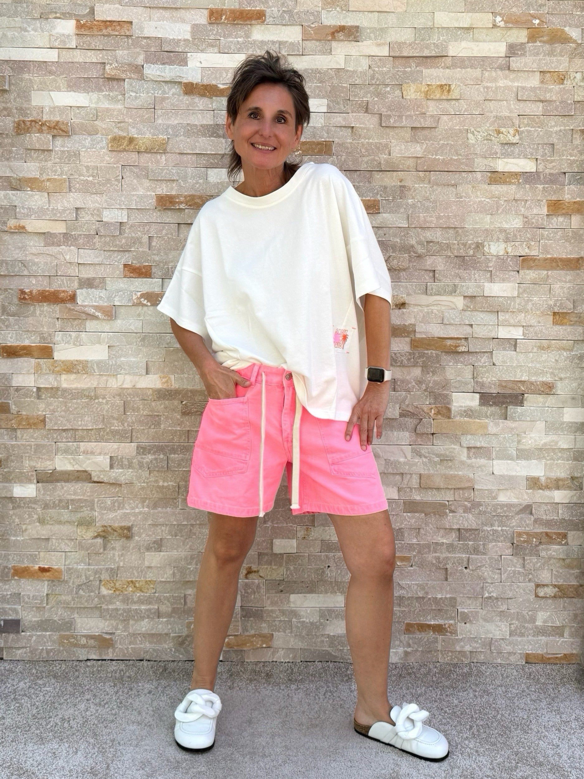 Poncho Shirt Print FOREVER CHASING SUNSETS in Offwhite mit Pink