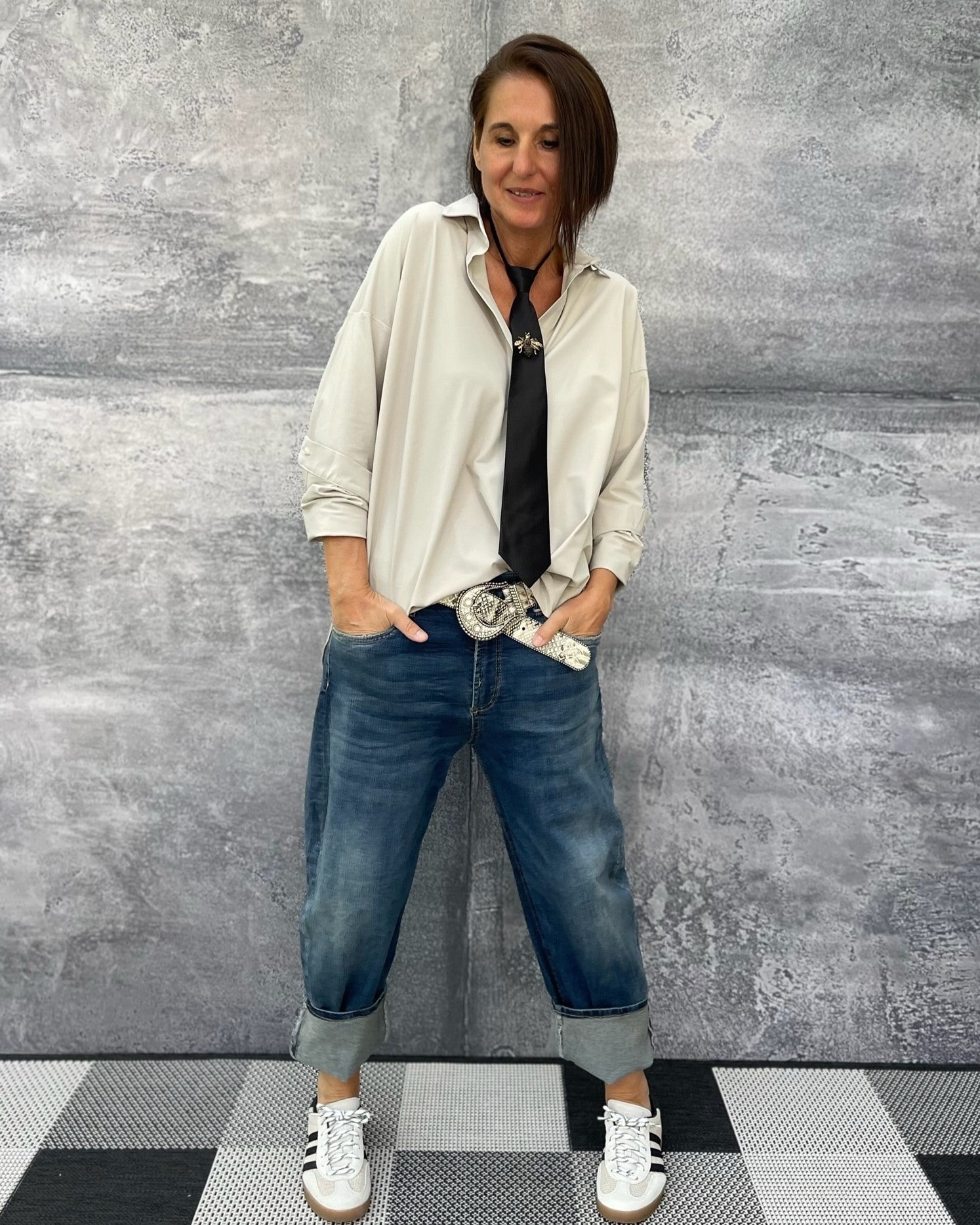 Jeans YOANA destroyed O-Shape Queen Blue
