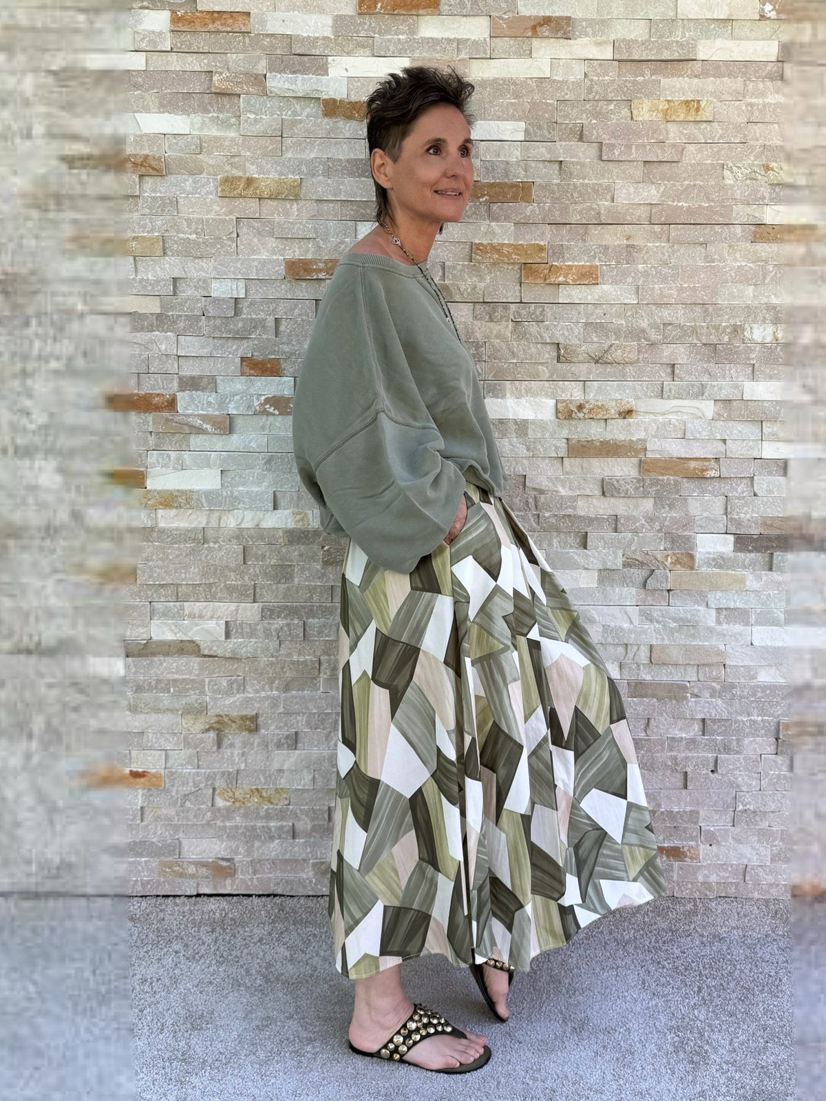 Maxi Rock grafisches Muster Khaki