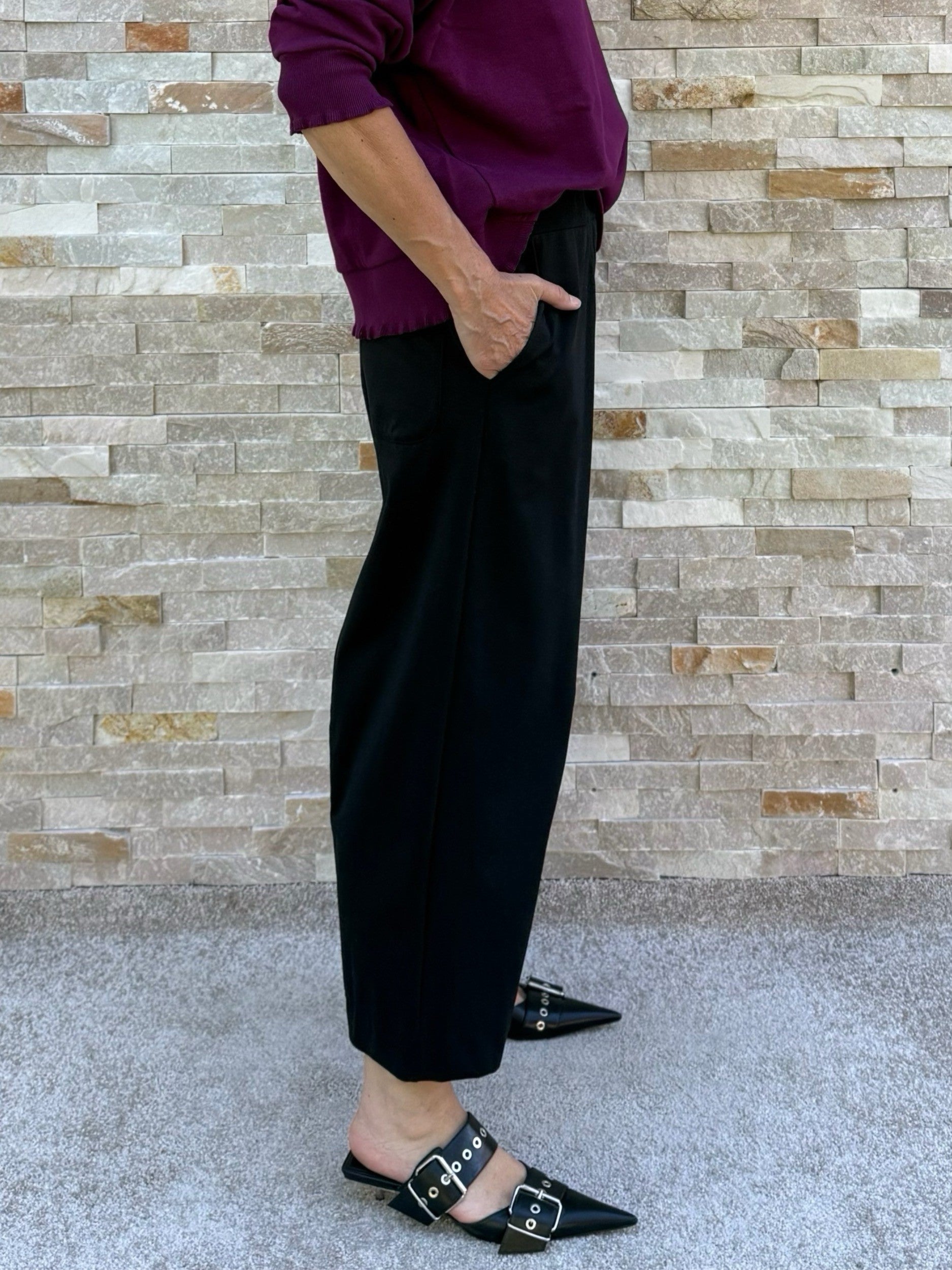 O-Shape Trousers TELMA in Black