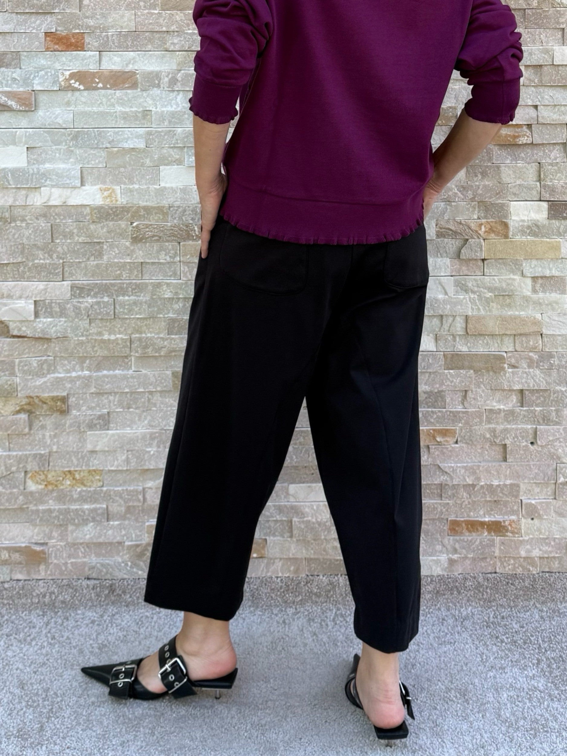 O-Shape Trousers TELMA in Black