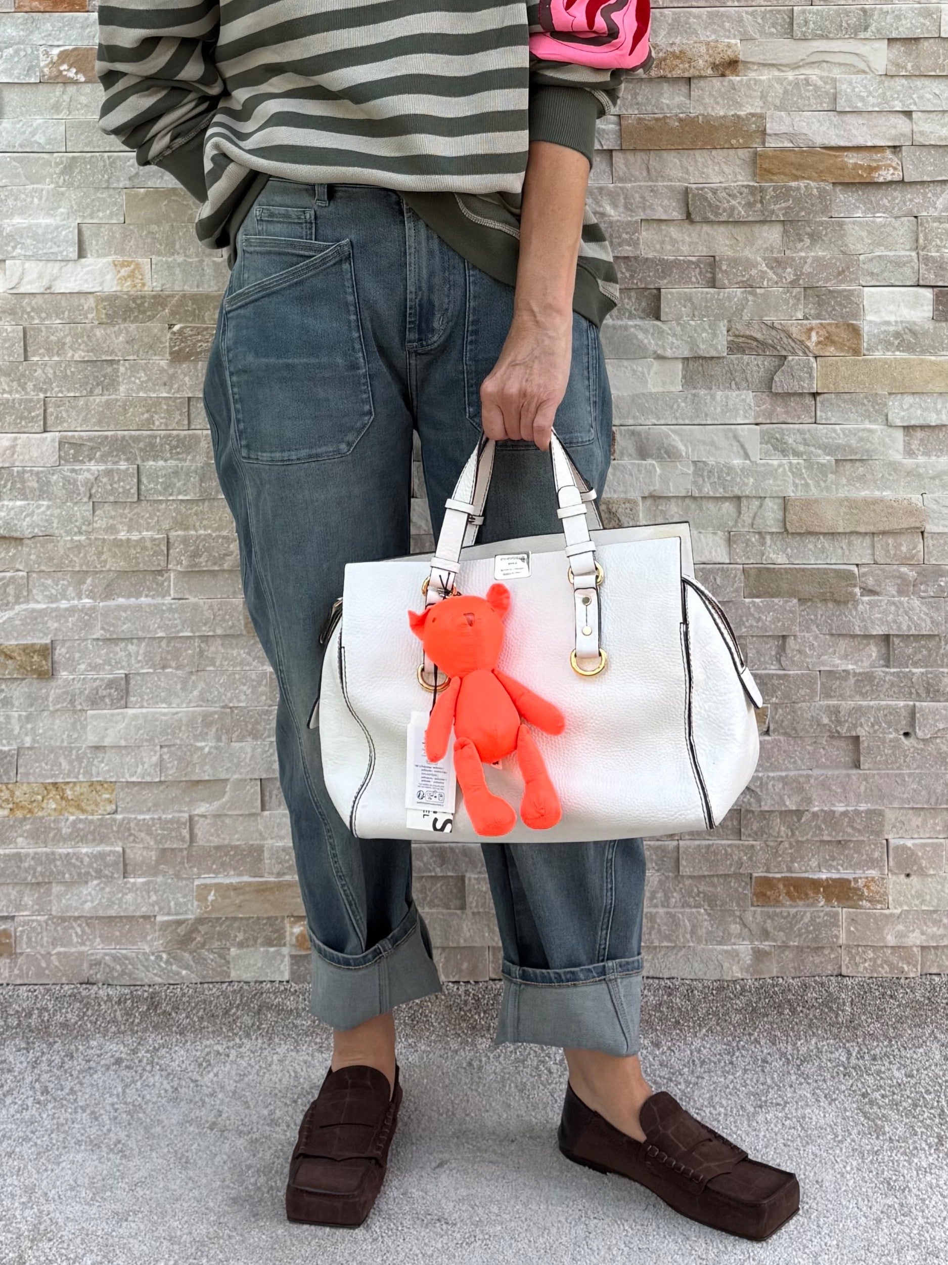 Taschenanhänger bag charm AVE:LINE in volt orange
