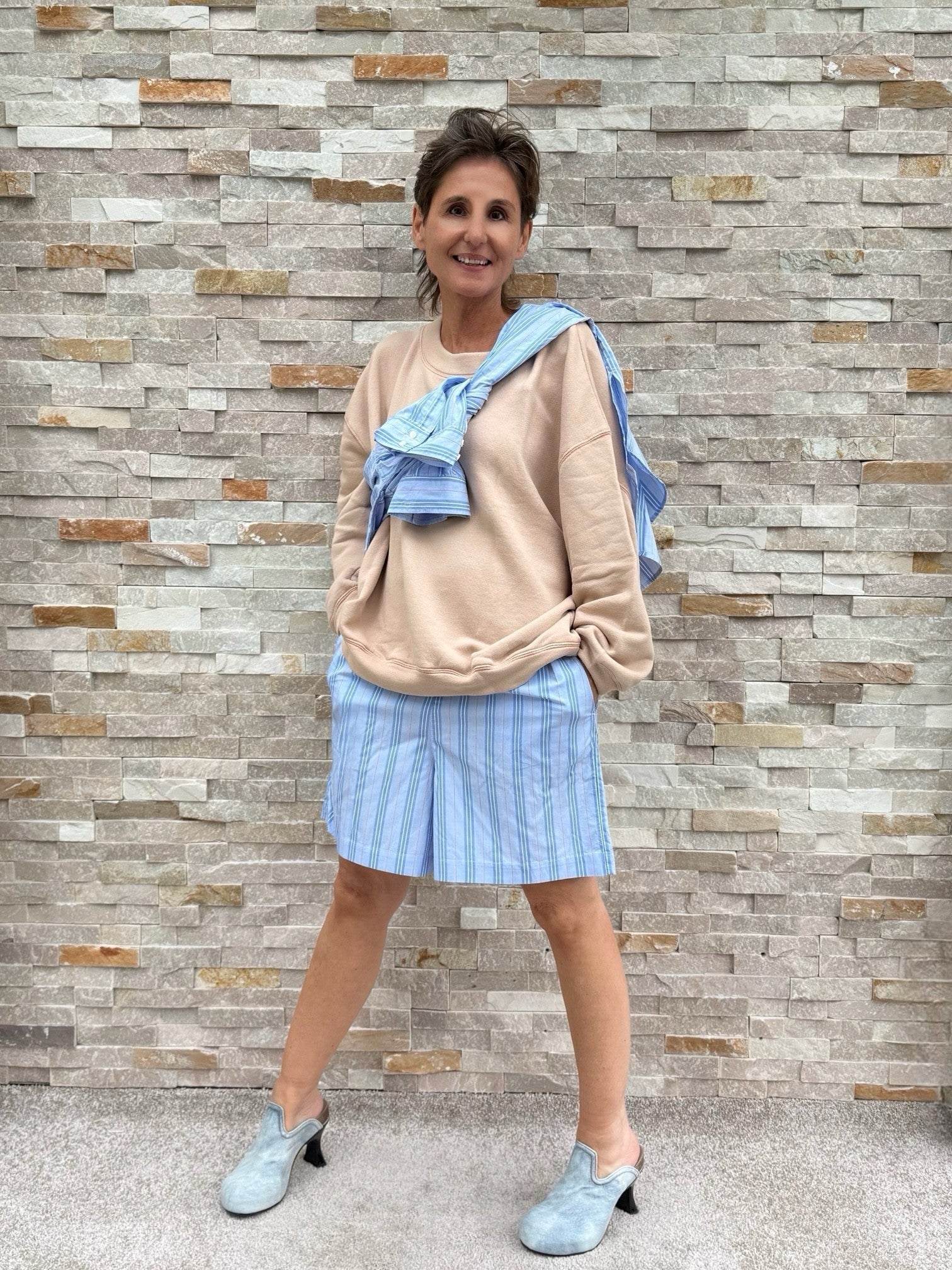 Gestreifte Shorts PR:AD im Pyjama-Stil shirt blue / iconic orange
