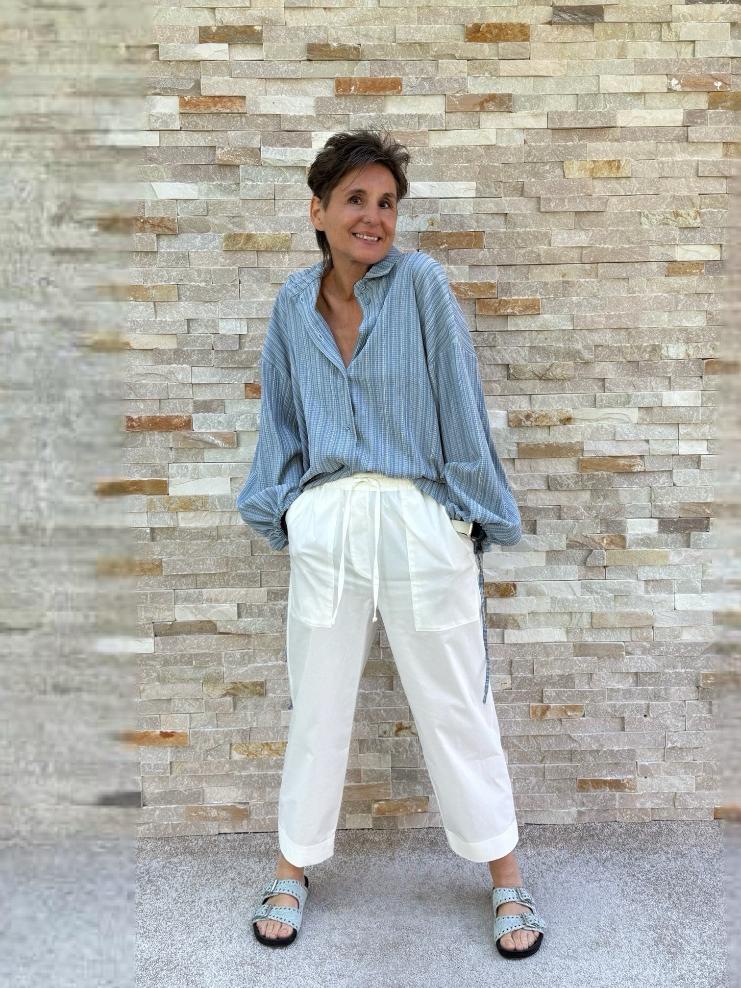 Bluse mit weiten Ärmeln Mittelblau