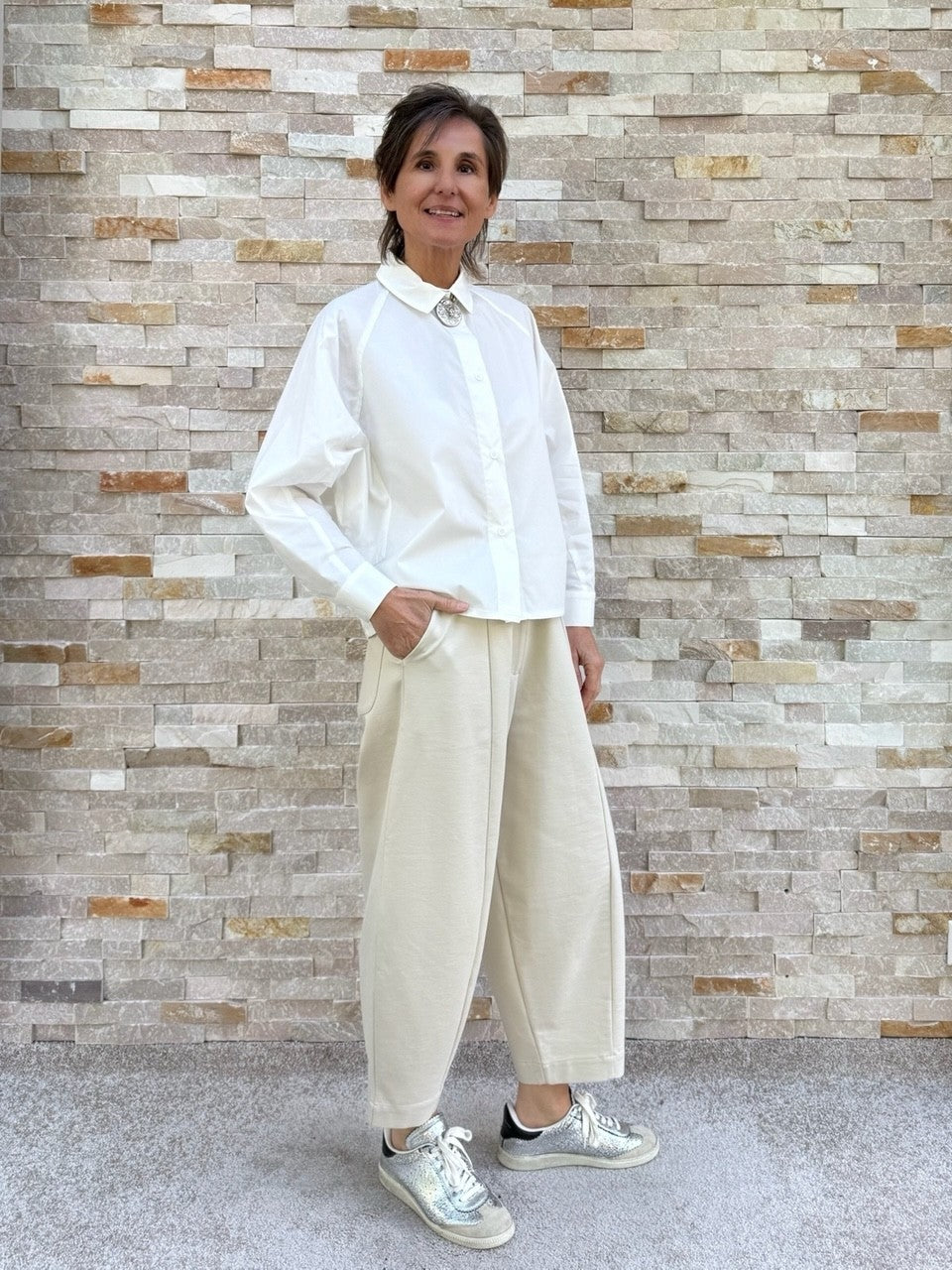 Bluse ALEX mit leichten Fledermaus Ärmeln in Offwhite