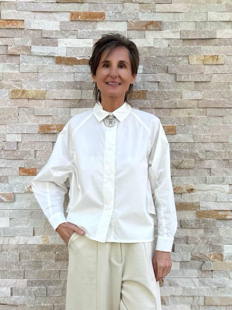 Bluse ALEX mit leichten Fledermaus Ärmeln in Offwhite