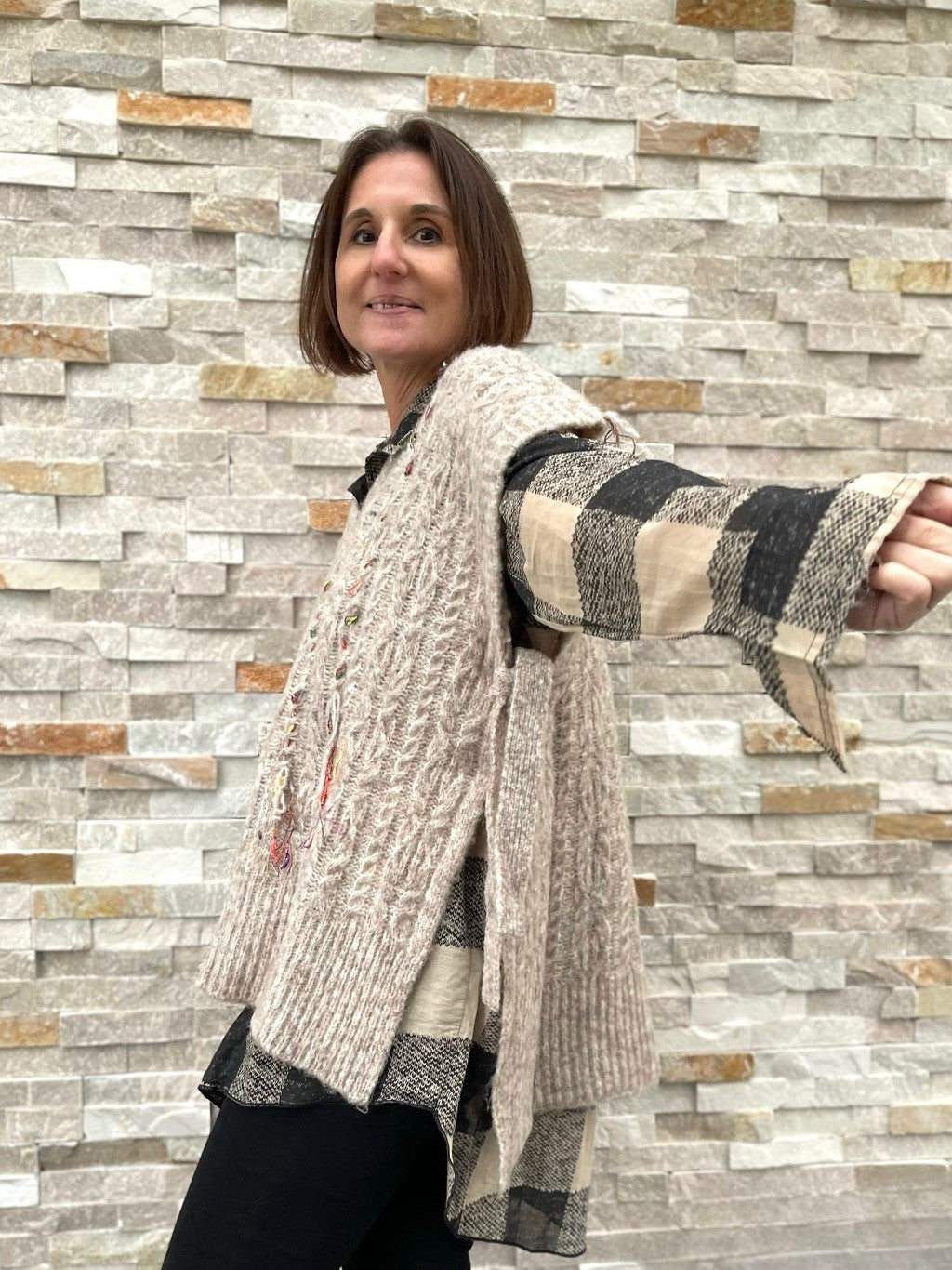 Poncho Pullunder mit durchgezogenen Bändern Sand