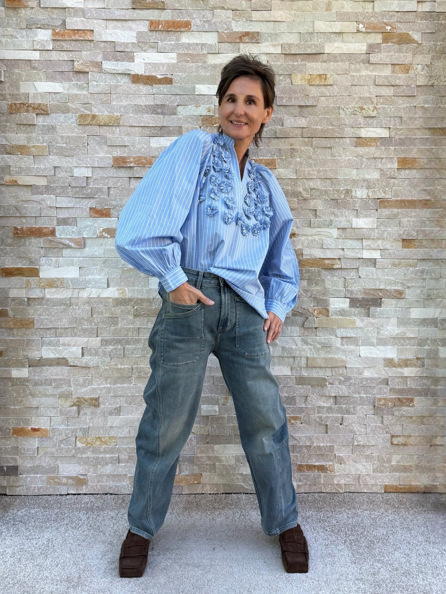 Streifen Tunika Bluse mit Blüten-Applikation in Denim-Blue
