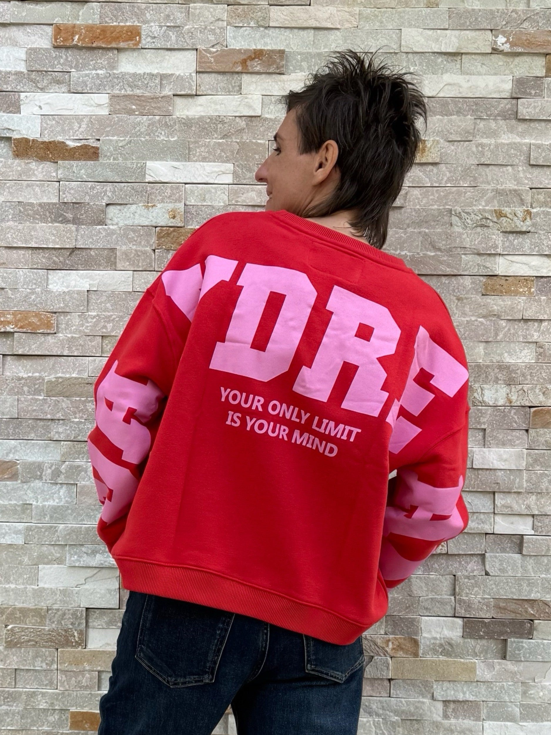 Oversized Sweatshirt LA Daydream in Rot