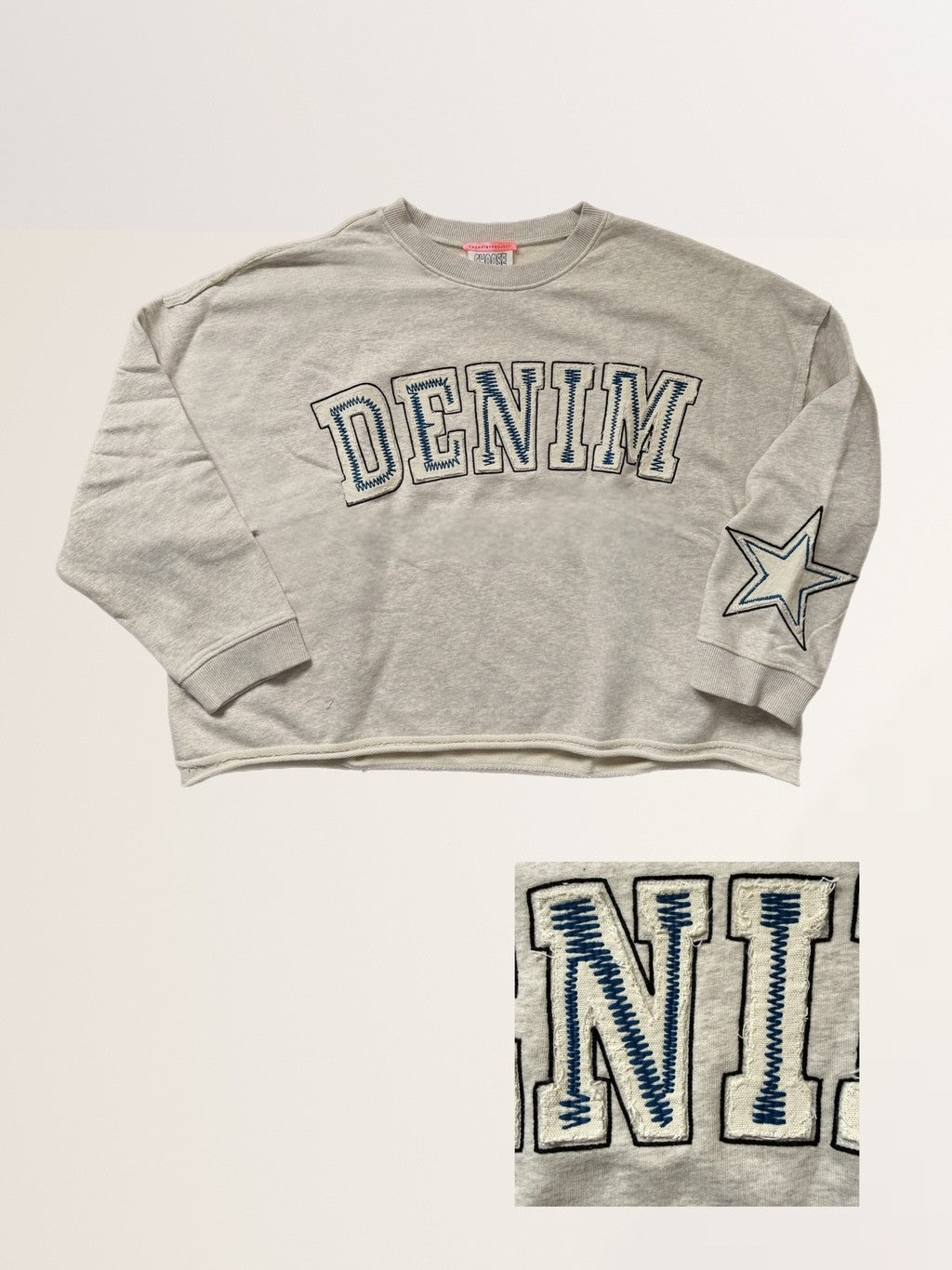 Oversized Sweatshirt mit Applikation DENIM in Beige