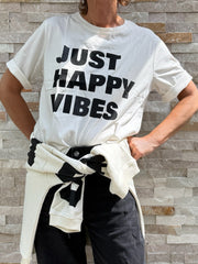 T-Shirt "JUST HAPPY VIBES" in Ecru