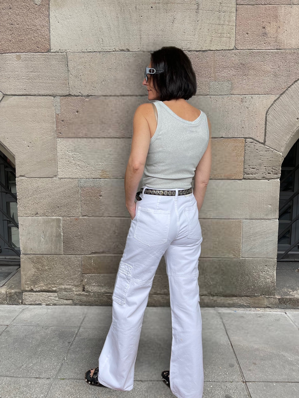 Cargo Jeans mit weitem Bein Weiß