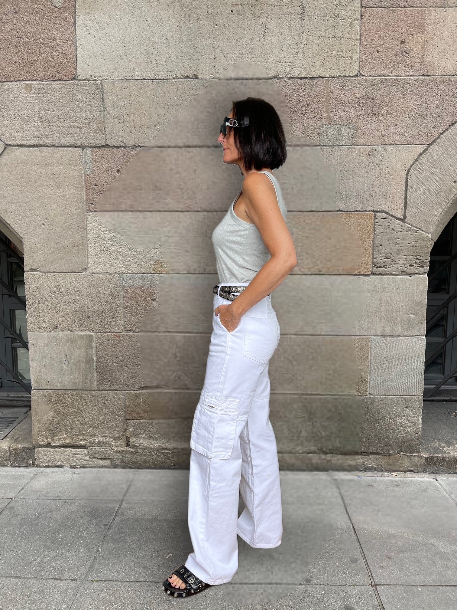 Cargo Jeans mit weitem Bein Weiß