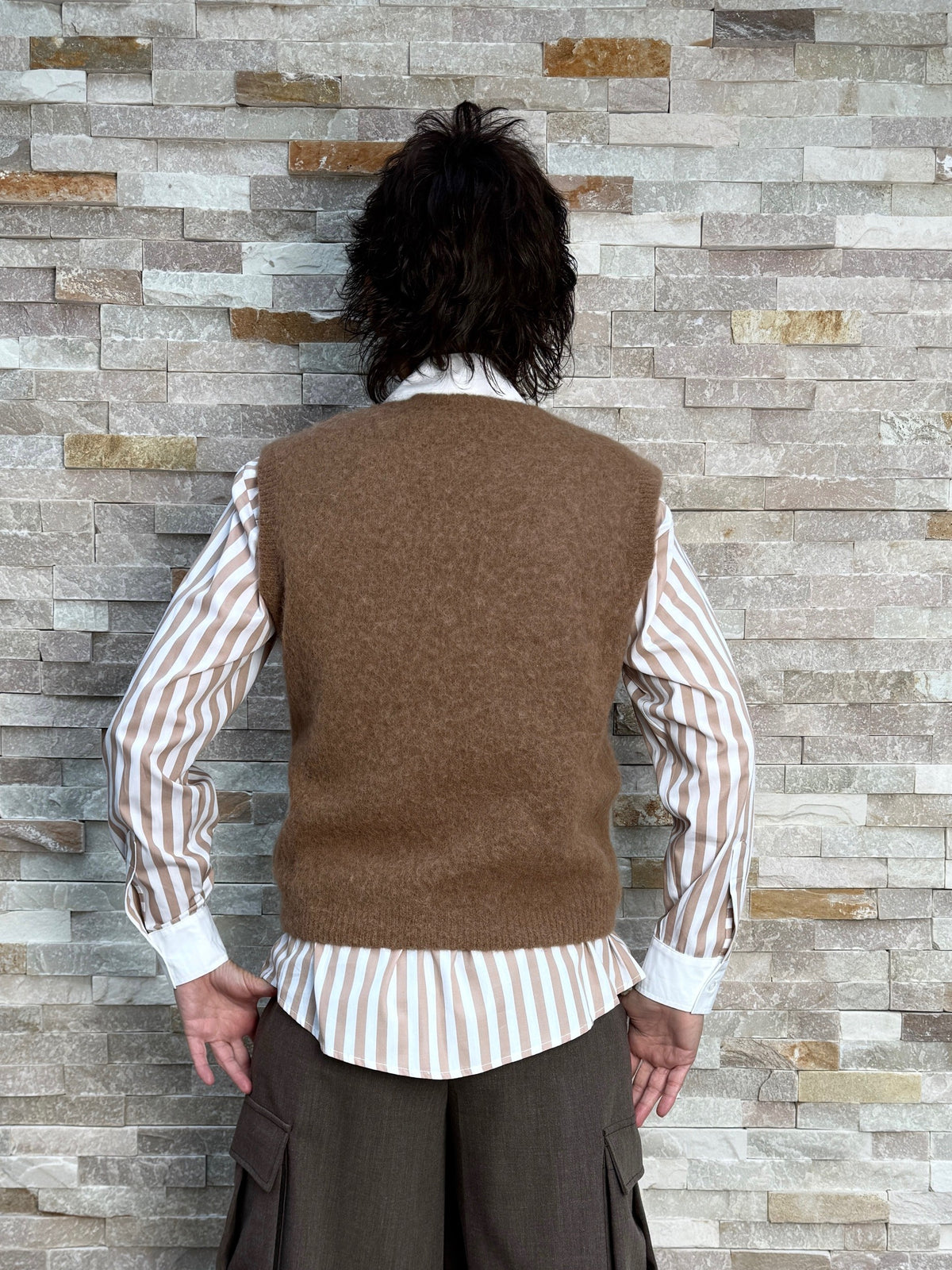 Sleeveless sweater with rhinestones in TOBACCO