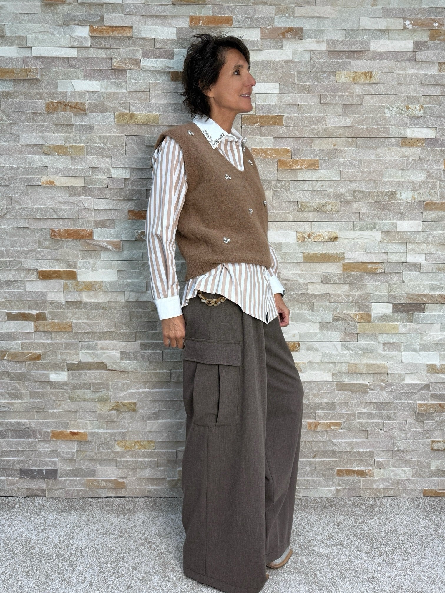 Sleeveless sweater with rhinestones in TOBACCO