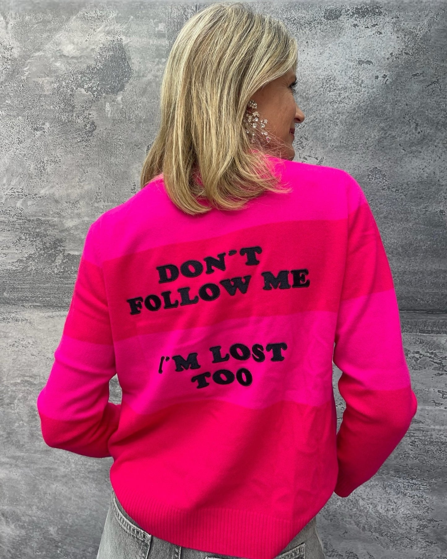 Statement Pullover LOST mit Schrift am Rücken Pink-Rot