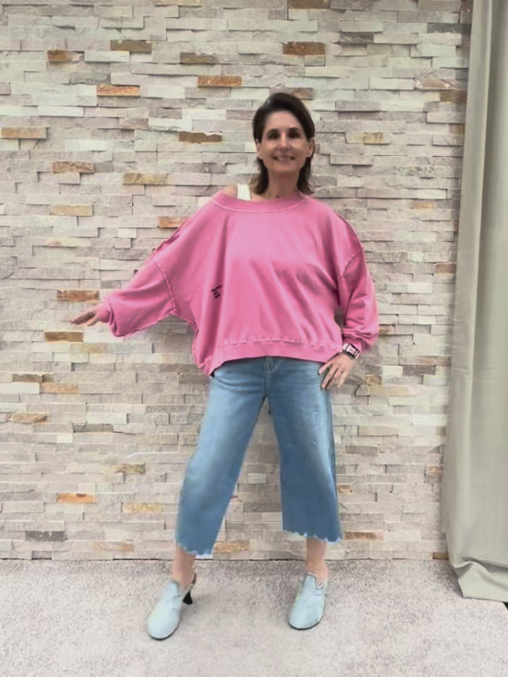 Load video: Oversized Sweatshirt SKY ORGANIC in Watermelon