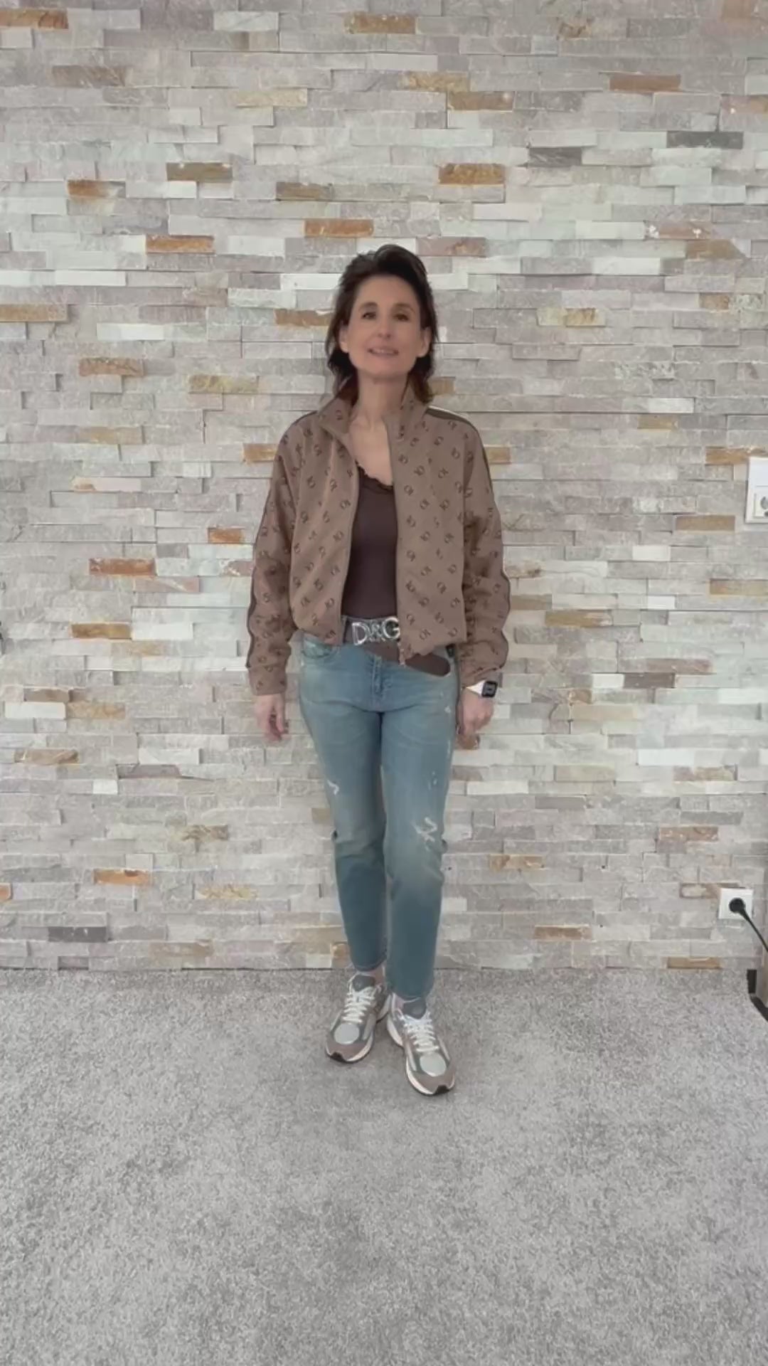 Load video: Leona Jeans relaxed Fit in naxos blue / dirty blue