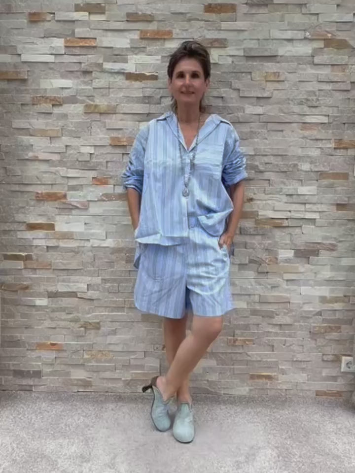 Video laden: Gestreifte Shorts PR:AD im Pyjama-Stil shirt blue / iconic orange
